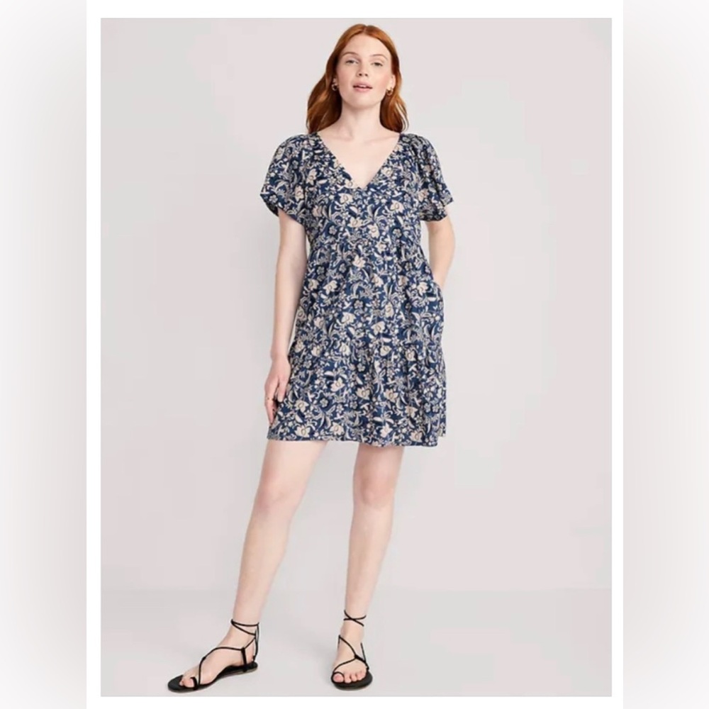 Old Navy Blue Floral V-Neck Tiered Swing A Line Summer Dress, Size Large XL Tall